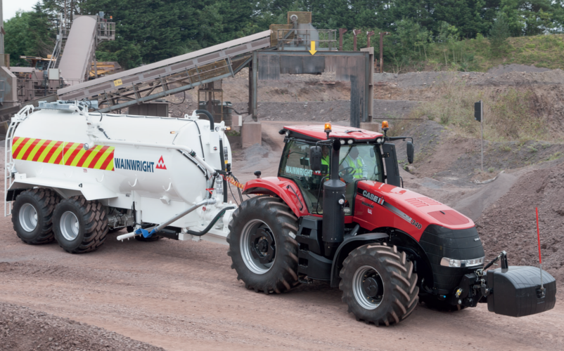 MANAGING THE DUST AT MOONS HILL