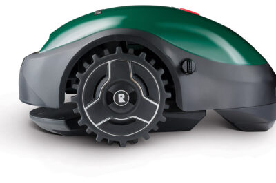 SMALLEST ROBOTIC MOWER EVER!