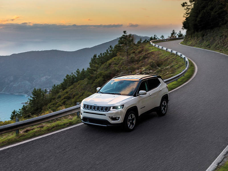 JEEP’S ALL-NEW COMPASS BLAZES THE TRAIL