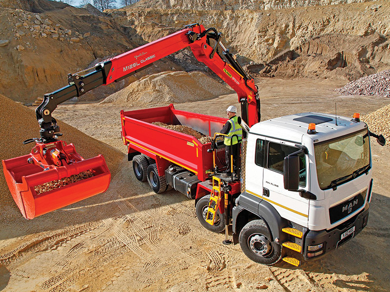 New five year warranty on Epsilon Classic cranes from T H WHITE
