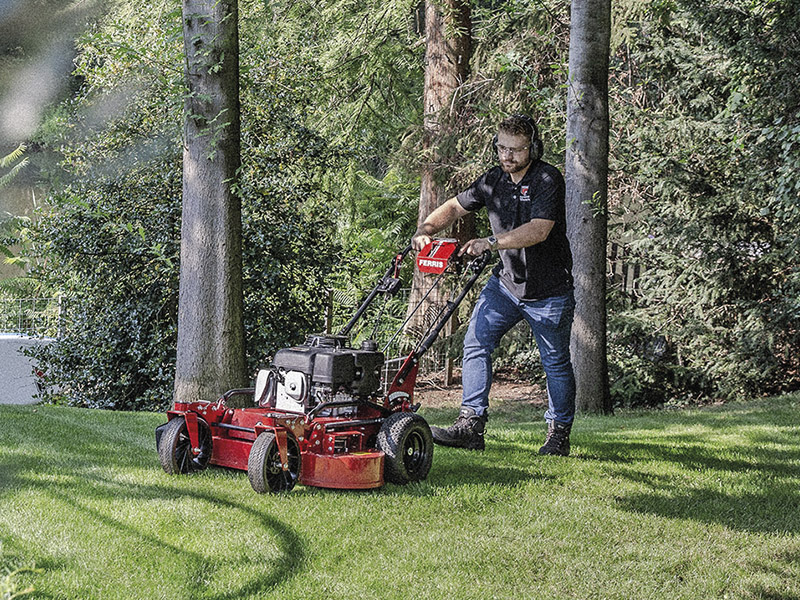 NEW FERRIS MOWER FOR COMPACT SPACES