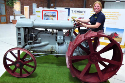 New recruit Zoe expands Palfinger UK training department in the East