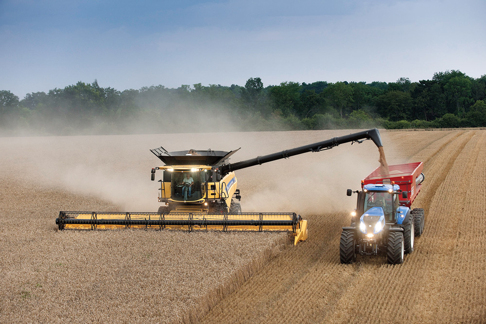 HEADS UP FOR HARVEST WITH NEW HOLLAND COMBINES AND TRACTORS