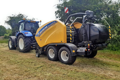 New Holland & Kuhn out on demo with Mike