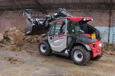 Manitou compact and muscular telehandlers