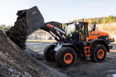 See the new Doosan DL380-7 Wheeled Loader in action