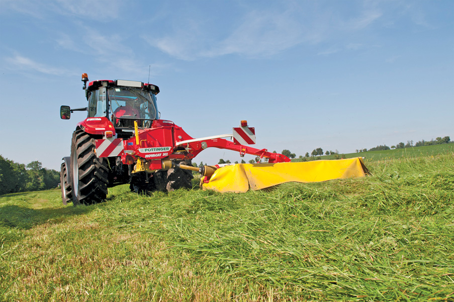 Pöttinger implements – the perfect match for your Case IH tractor