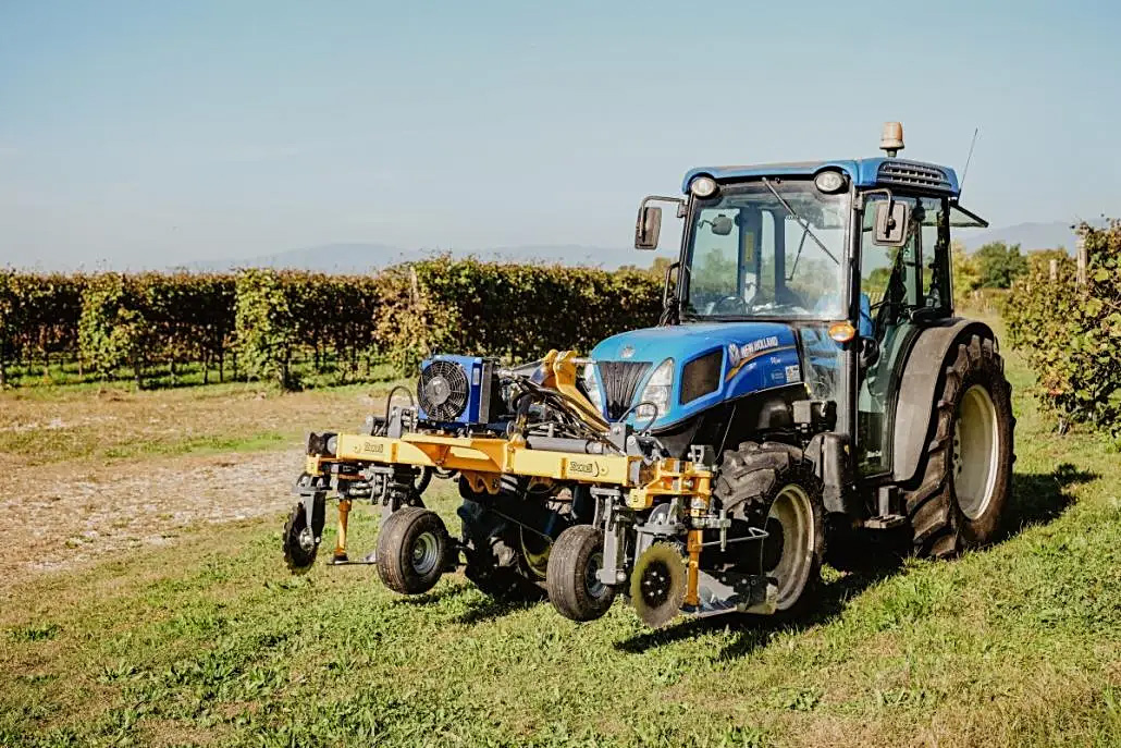 Dondi and New Holland – the perfect combo for fruit growers