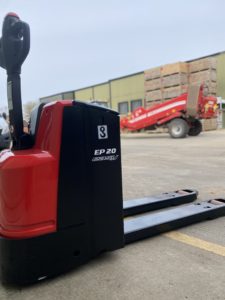 Manitou warehouse pump truck