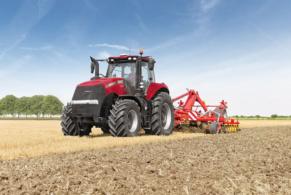 Easy Tillage with PÖTTINGER