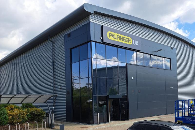Palfinger UKs new London depot